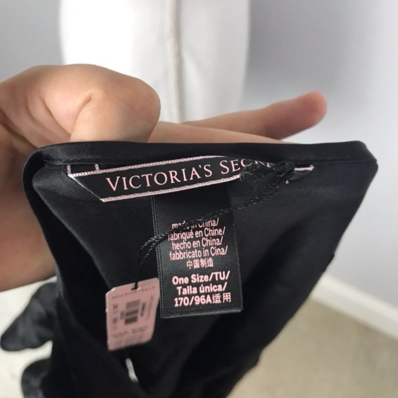 2FOR$30 - VICTORIA'S SECRET Kimono "Love" Robe in Black Satin - Picture 5 of 6
